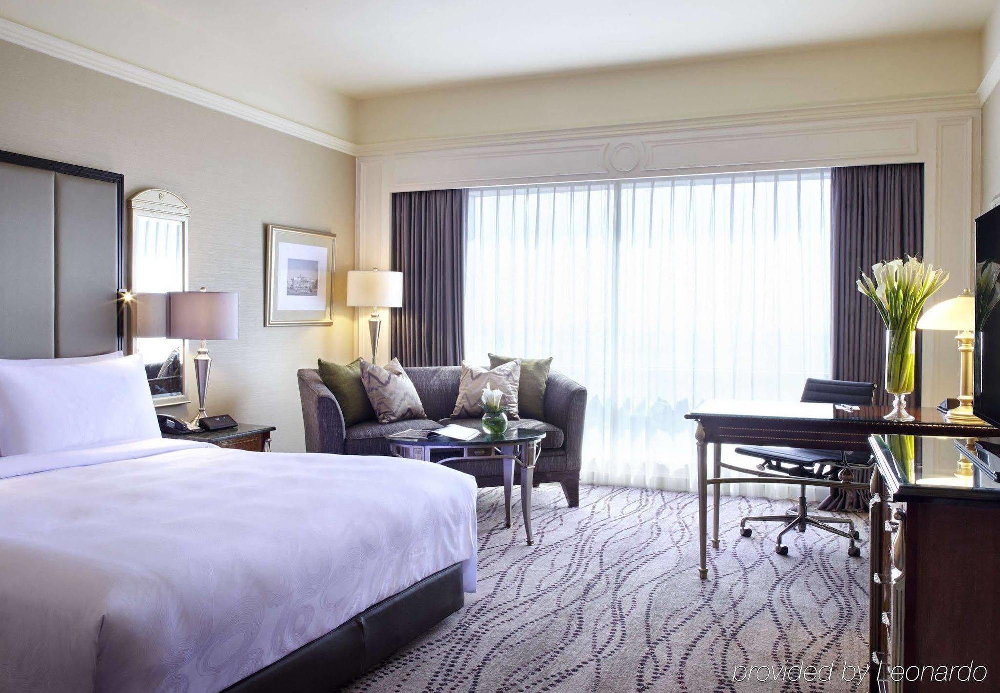 Jw Marriott Hotel 5*